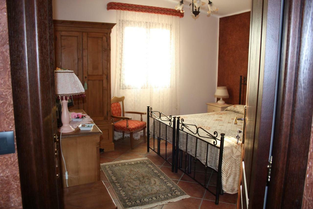 B&B Falconara Ліката Екстер'єр фото